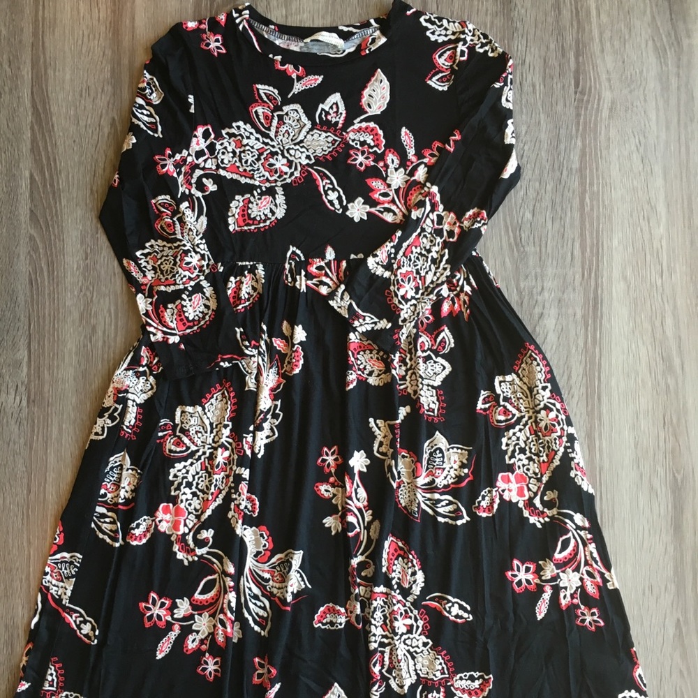 Floral print knee length dress
